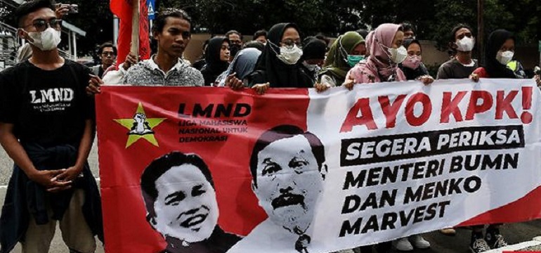 Gelar Aksi di KPK, Mahasiswa Minta Usut Dugaan Bisnis PCR Luhut-Erick
