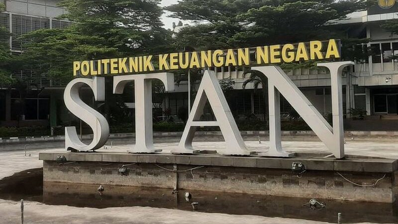 Biaya Pendidikan PKN STAN vs Kampus Kedinasan Lain: Mana Lebih Murah?