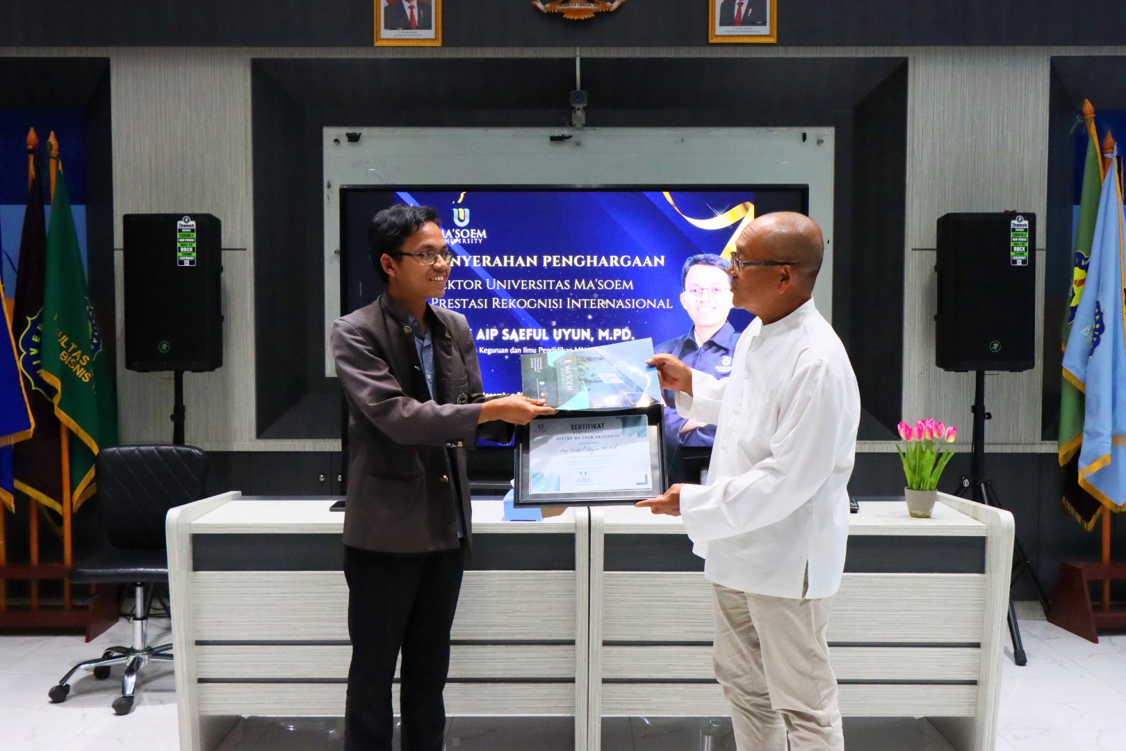 Apresiasi Capaian Skala Asia Berikut Dosen Berprestasi Al Ma'soem Yang Meraih Penghargaan Internasional Bergengsi