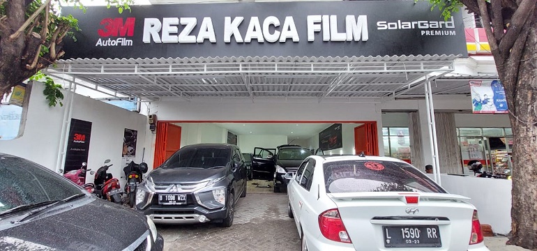 Perlunya Kaca Film Mobil, Yuk Pasang Kaca Film Semarang