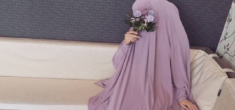 Ketentuan-Ketentuan Umum Dalam Berdandan Bagi Wanita