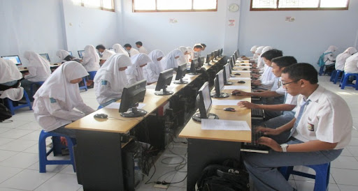 Mempersiapkan Ujian dengan Tryout Online: Solusi untuk Siswa SMA Kelas 11